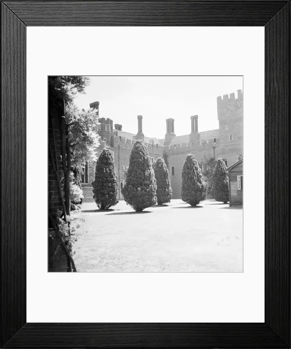 Framed Print : Herstmonceux Castle The Royal Greenwich Observatory - the RGO - took possession of