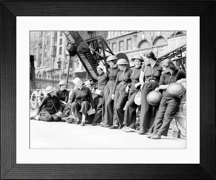 Framed Print : River Emergency Sevice September 1939 Women fulfilling Mens work duties during Framed Print : River Emergency Sevice September 1939 Women fulfilling Mens work duties during