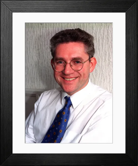 Framed Print : Kenny Gibson June 1998, SNP leader of Glasgow City Council in Scotland Framed Print : Kenny Gibson June 1998, SNP leader of Glasgow City Council in Scotland
