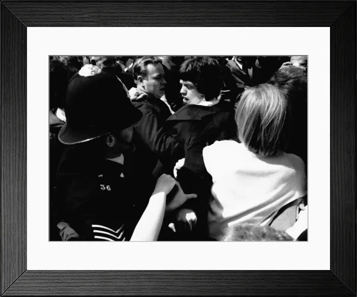 Framed Print : Crowds throng around Mick Jagger and Keith Richards on 10 May 1967 outside Chichester Framed Print : Crowds throng around Mick Jagger and Keith Richards on 10 May 1967 outside Chichester