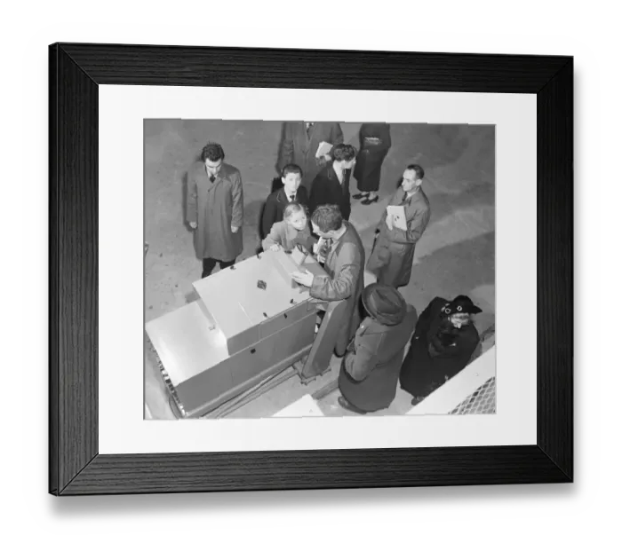 Framed Print : Festival of Britain 1951 Opening of the South Bank Exhibition to the public