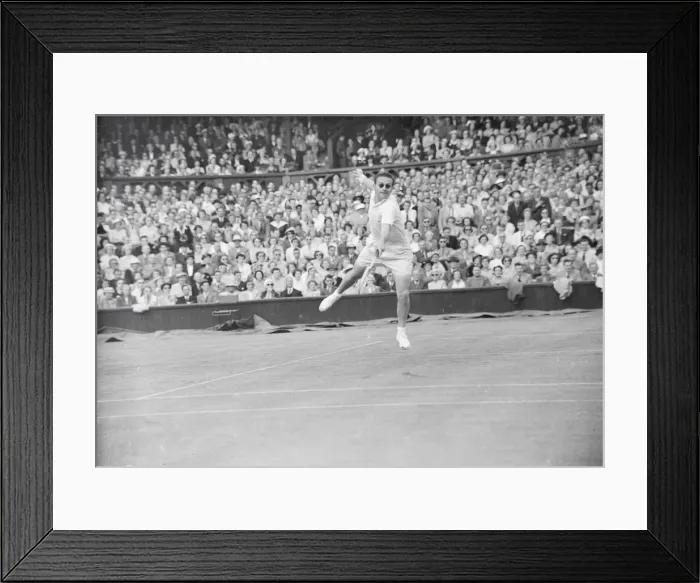 Framed Print : Wimbledon Tennis Jarislav Drobny DM 26 / 6 / 1951 B2981 / 0 Framed Print : Wimbledon Tennis Jarislav Drobny DM 26 / 6 / 1951 B2981 / 0