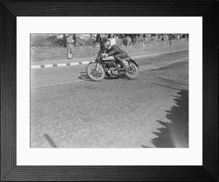 Framed Print : Senior Manx Grand Prix Isle of Man 1951 D L Bennett in Senior MGP 12  /  9  /  1951