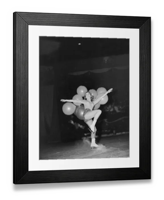 Framed Print : Ice Skating - Shirley Burke DM 3  /  3  /  1952 C1059  /  1