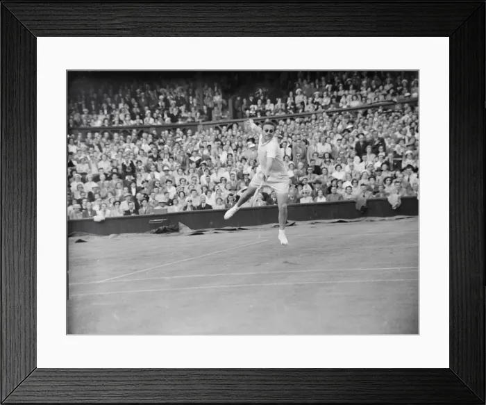 Framed Print : Wimbledon Jarislav Drobny DM 20 / 6 / 1951 B2981 / 2 Framed Print : Wimbledon Jarislav Drobny DM 20 / 6 / 1951 B2981 / 2