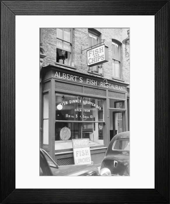 Framed Print : Fish and Chip Shop 6 / 9 / 1951 B4334 / 5 Framed Print : Fish and Chip Shop 6 / 9 / 1951 B4334 / 5