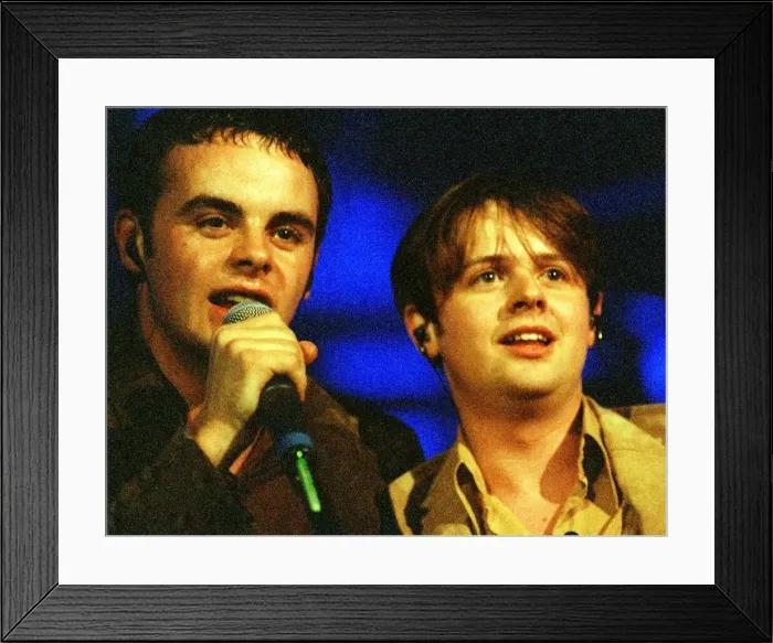 Framed Print : Pop duo Ant and Dec singing on stage at the Glasgow Royal Concert Hall Framed Print : Pop duo Ant and Dec singing on stage at the Glasgow Royal Concert Hall