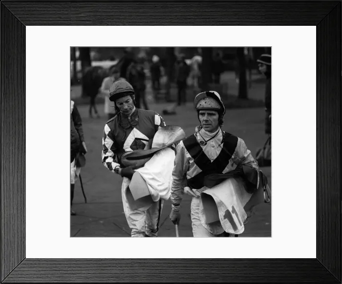 Framed Print : Lester Piggott jockey 1974 carrying saddle Framed Print : Lester Piggott jockey 1974 carrying saddle