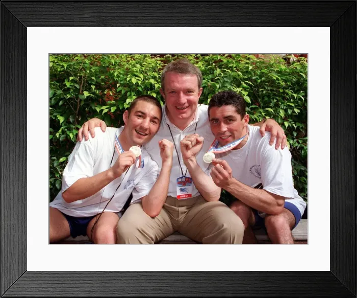 Framed Print : Great Scottish Run Glasgow August 1997. Boxer Paul Weir with Promoter Tommy Gilmour