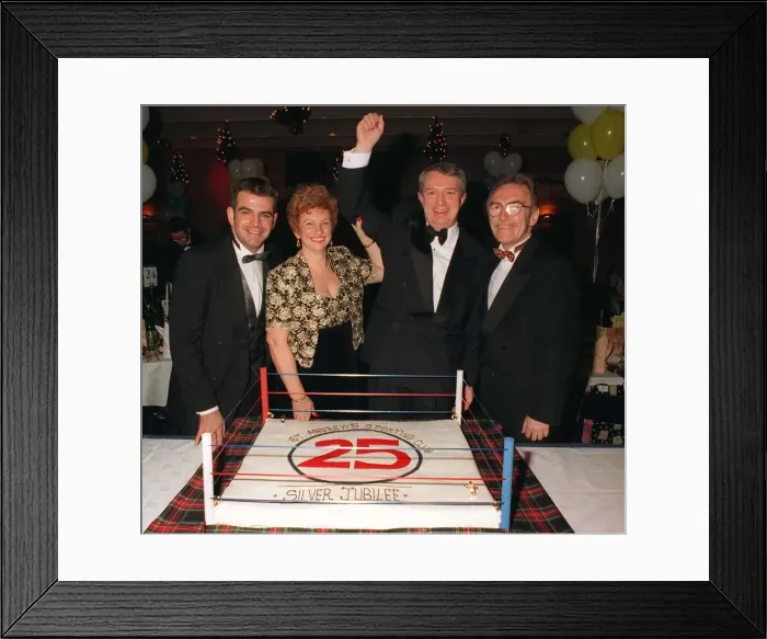 Framed Print : St Andrews Sporting Club anniversary dinner December 1997 Tonmmy Gilmour celebrates with Framed Print : St Andrews Sporting Club anniversary dinner December 1997 Tonmmy Gilmour celebrates with