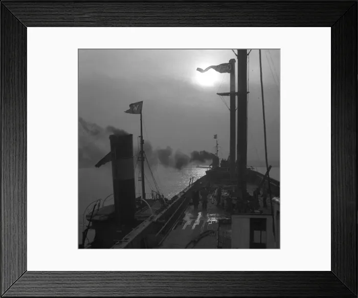 Framed Print : The last voyage of the Cutty Sark December 1954 The Captain