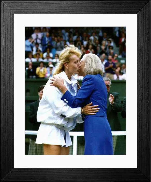 Framed Print : Martina Navratilova receiving kiss from Duchess of Kent after 9th Title in Singles Framed Print : Martina Navratilova receiving kiss from Duchess of Kent after 9th Title in Singles