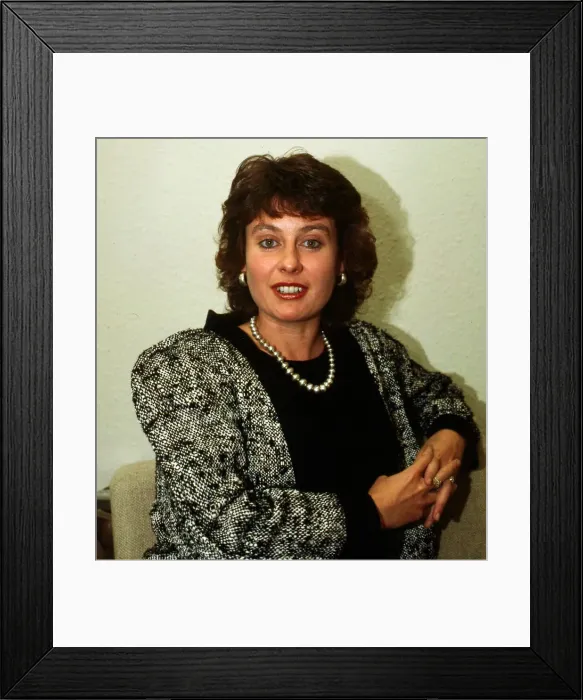 Framed Print : Sheena McDonald Scottish television presenter October 1984 Framed Print : Sheena McDonald Scottish television presenter October 1984