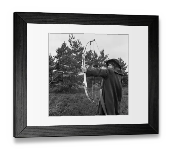 Framed Print : Tom Baker as Doctor Who Circa 1975 Rev 3747 vfr1