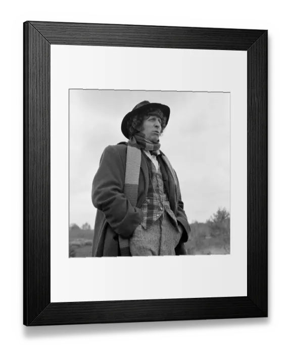 Framed Print : Tom Baker as Doctor Who Circa 1975 Rev 3747 vfr1 Framed Print : Tom Baker as Doctor Who Circa 1975 Rev 3747 vfr1