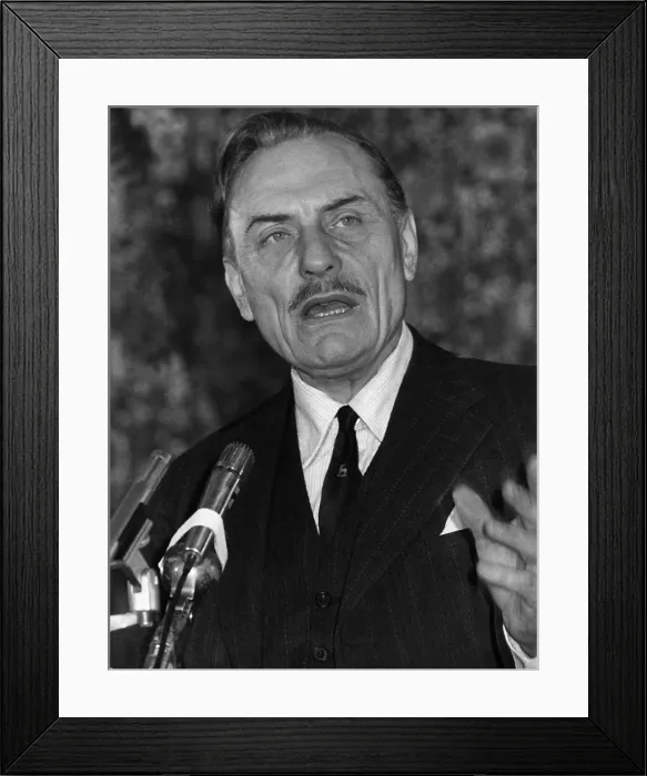 Framed Print : Enoch Powell Nationalist campaigner delivers speech Framed Print : Enoch Powell Nationalist campaigner delivers speech