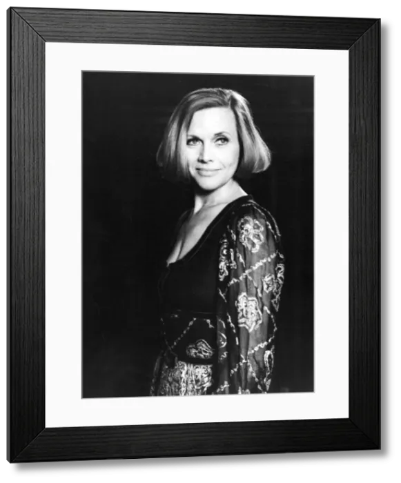 Framed Print : Actress Honor Blackman vfr1