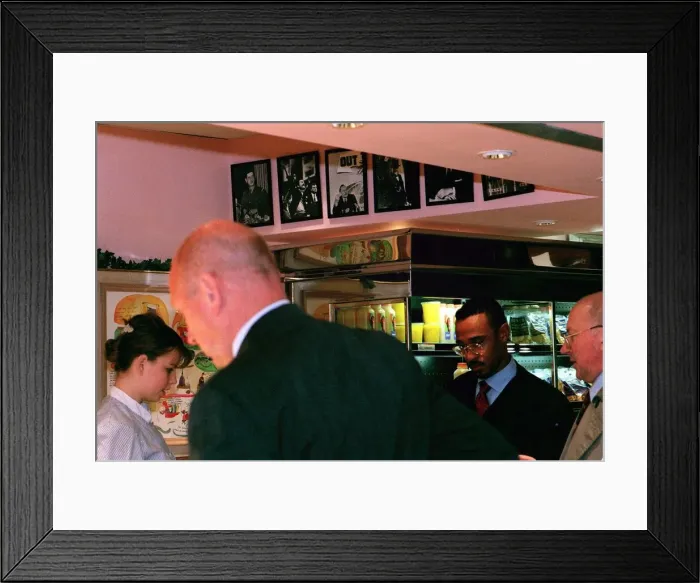 Framed Print : Birleys Salt Beef Bar, Canary Wharf December 1999 where pictures of Enoch Framed Print : Birleys Salt Beef Bar, Canary Wharf December 1999 where pictures of Enoch