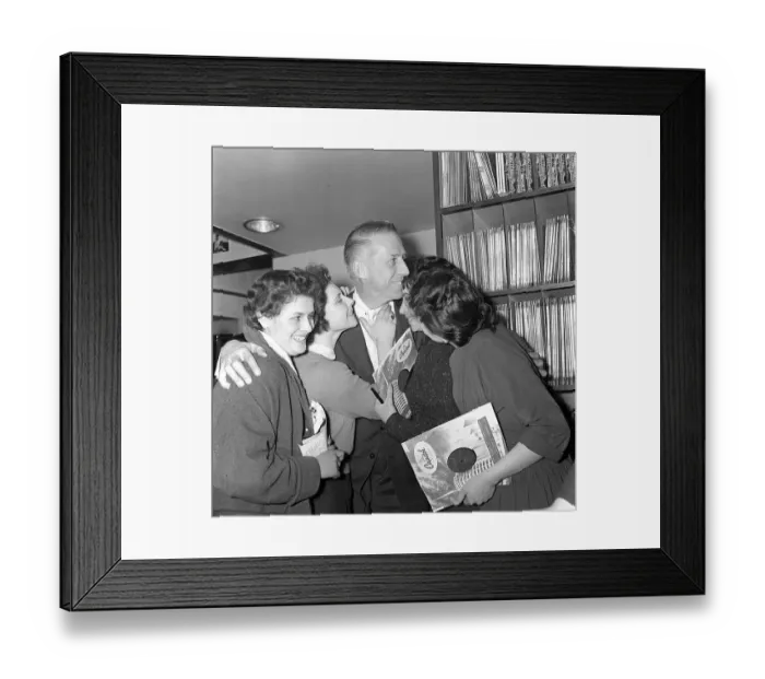 Framed Print : Stan Kenton Jazz Artist March 1956 and his wife went along to Keith Prowse Conventry