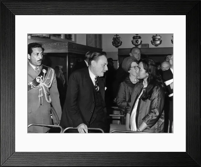  : Enoch Powell Nationalist Campaigner talks to Asian lady whose husban is member of Indian