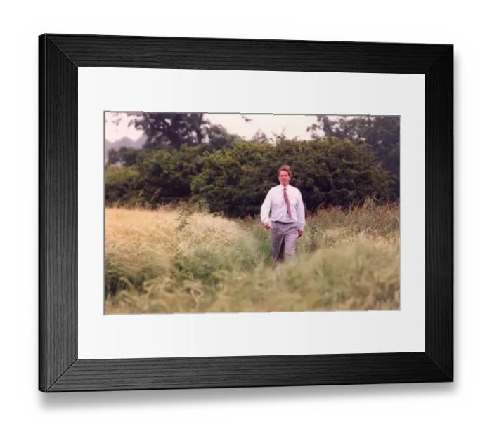 Framed Print : Prime Minister Tony Blair opens the Trimdon walk Framed Print : Prime Minister Tony Blair opens the Trimdon walk