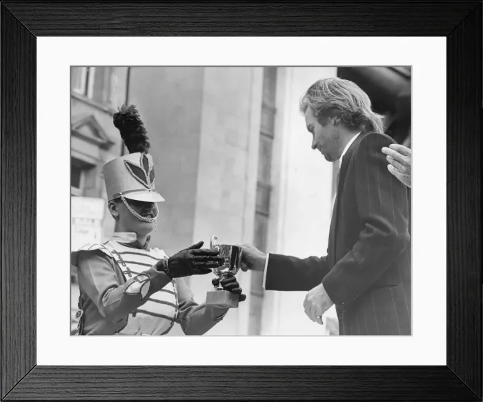 Framed Print : Sting during the filming of Stormy Monday in Newcastle Framed Print : Sting during the filming of Stormy Monday in Newcastle