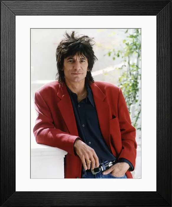 Framed Print : Ronnie Wood The Rolling Stones Framed Print : Ronnie Wood The Rolling Stones