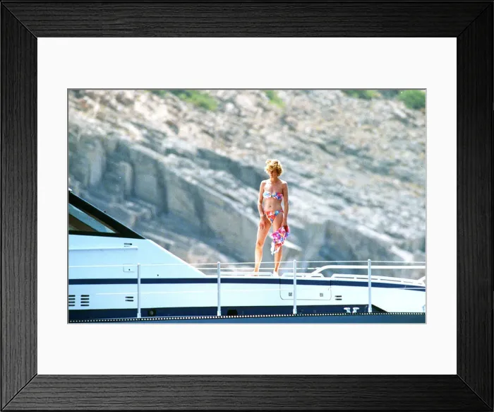 Framed Print : Princess Diana on holiday with her family on board Fortuna
