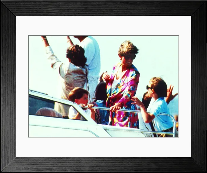 Framed Print : Princess Diana with their two young sons Prince Harry and Prince William on board an Framed Print : Princess Diana with their two young sons Prince Harry and Prince William on board an