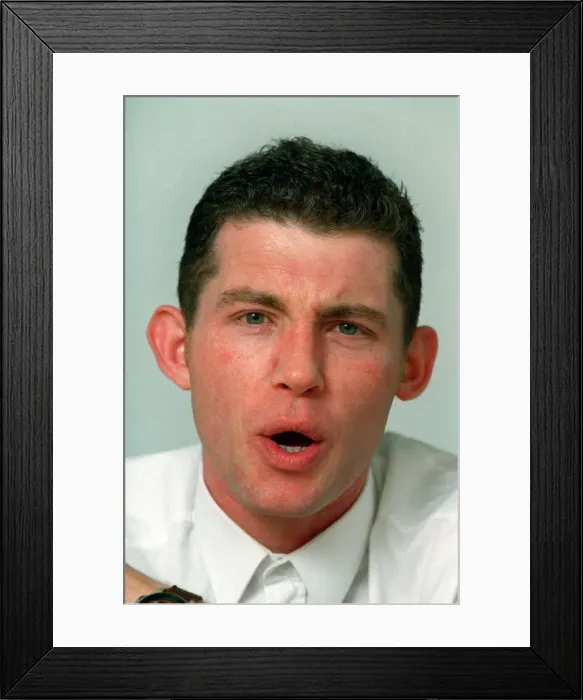  : Lee Evans Comedian