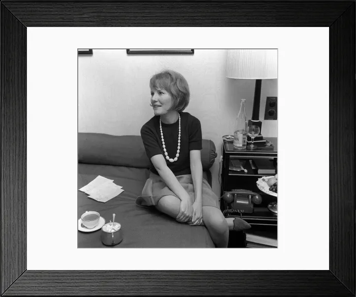 Framed Print : Petula Clark and her husband Claude Wolff went shopping in Regent Street when they were Framed Print : Petula Clark and her husband Claude Wolff went shopping in Regent Street when they were
