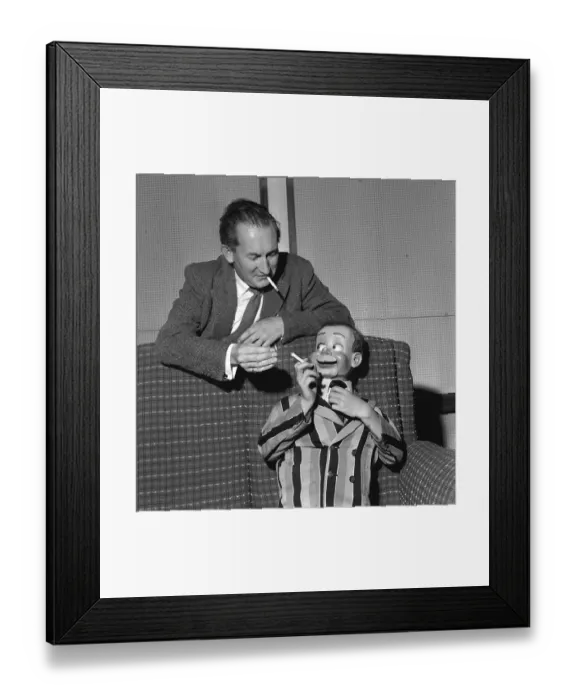 Framed Print : Archie Andrews 1958 ventriloquists dummy smoking cigarette with producer Christopher Framed Print : Archie Andrews 1958 ventriloquists dummy smoking cigarette with producer Christopher
