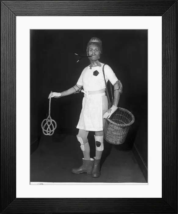 Framed Print : Terry Thomas 1952 In costume at the Palladium Gap toothed, dark haired Framed Print : Terry Thomas 1952 In costume at the Palladium Gap toothed, dark haired