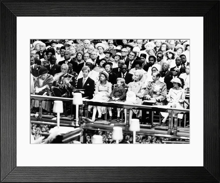 Framed Print : Duchess of Kent with her family at St Pauls Cathedral for a Thanks giving Service Framed Print : Duchess of Kent with her family at St Pauls Cathedral for a Thanks giving Service