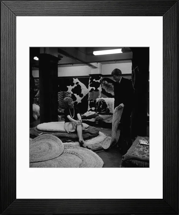 Framed Print : Petula Clark and her husband Claude Wolff went shopping in Regent Street when they were Framed Print : Petula Clark and her husband Claude Wolff went shopping in Regent Street when they were