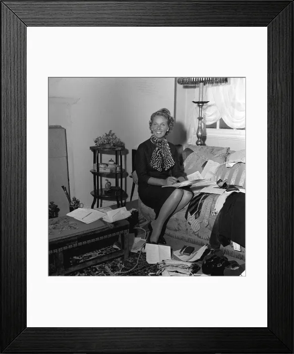 Framed Print : Katie Boyle Television presenter at home March 1962 Framed Print : Katie Boyle Television presenter at home March 1962