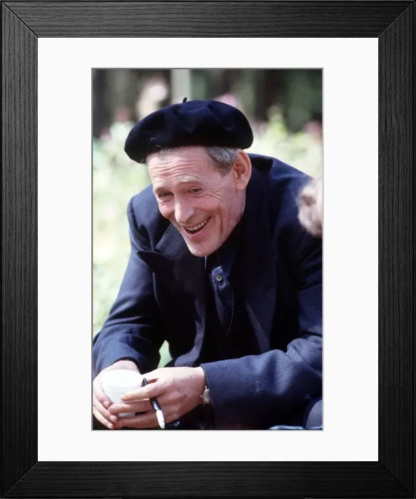 Framed Print : Peter O Toole actor wearing French beret Framed Print : Peter O Toole actor wearing French beret