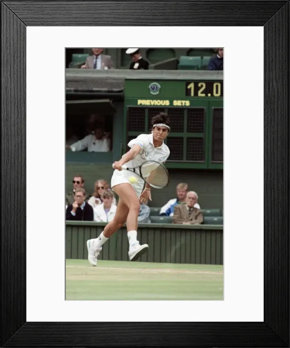 Framed Print : All England Lawn Tennis Championships at Wimbledon. Ladies Singles Fourth Round