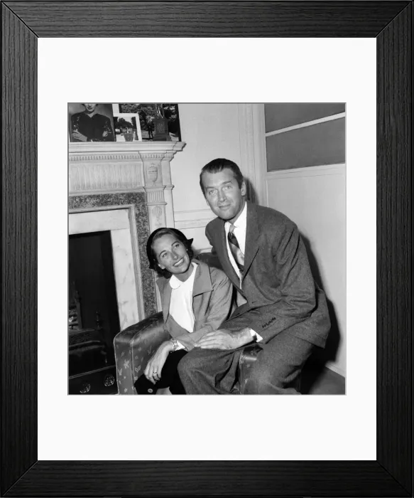 Framed Print : American film star James Stewart and family in England. August 1950 O25661 Framed Print : American film star James Stewart and family in England. August 1950 O25661