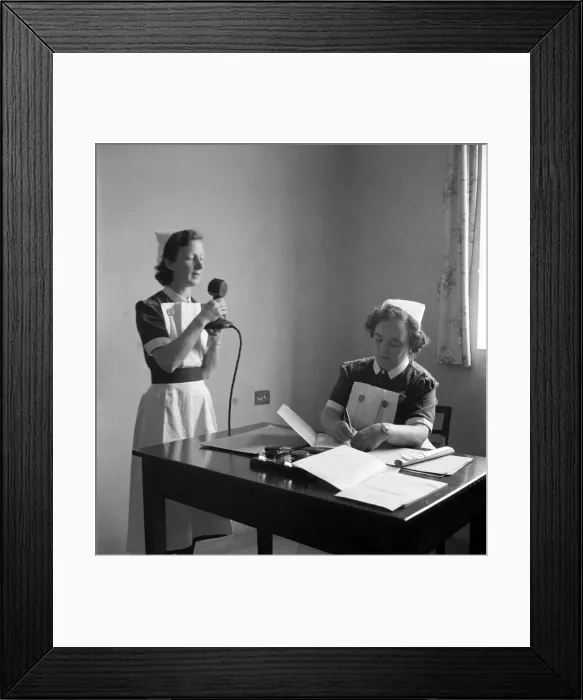 Framed Print : Kings Lynn, Norfolk, Maternity Home. July 1947 O19205-002 Framed Print : Kings Lynn, Norfolk, Maternity Home. July 1947 O19205-002