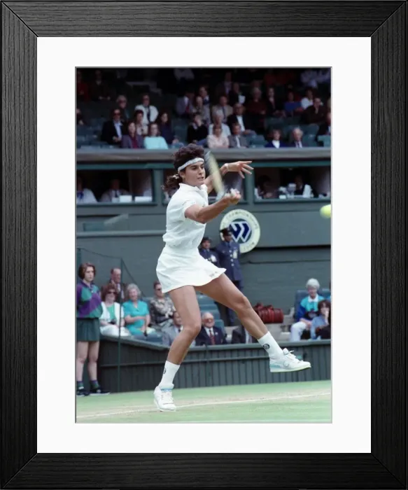 Framed Print : All England Lawn Tennis Championships at Wimbledon. Ladies Singles Fourth Round