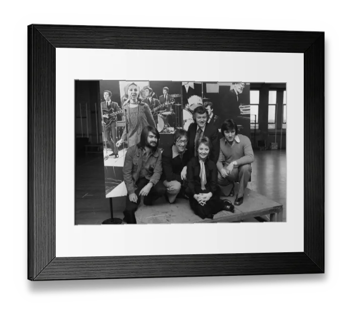 Framed Print : The Shadows pictured with Lulu. January 1975 on her show where they sang 6 songs Framed Print : The Shadows pictured with Lulu. January 1975 on her show where they sang 6 songs