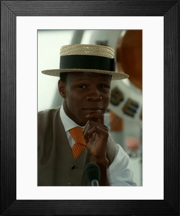 Framed Print : Chris Eubank Boxing June 98 Former WBO Super-middleweight champion Chris Eubank Framed Print : Chris Eubank Boxing June 98 Former WBO Super-middleweight champion Chris Eubank