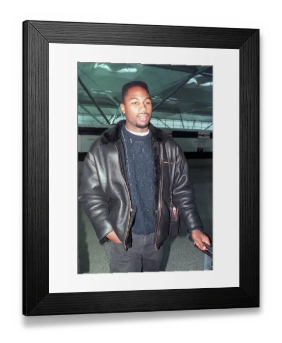  : Lennox Lewis Boxing British Heavy Weight Boxer 1993 at Stansted Airport A©Mirrorpix