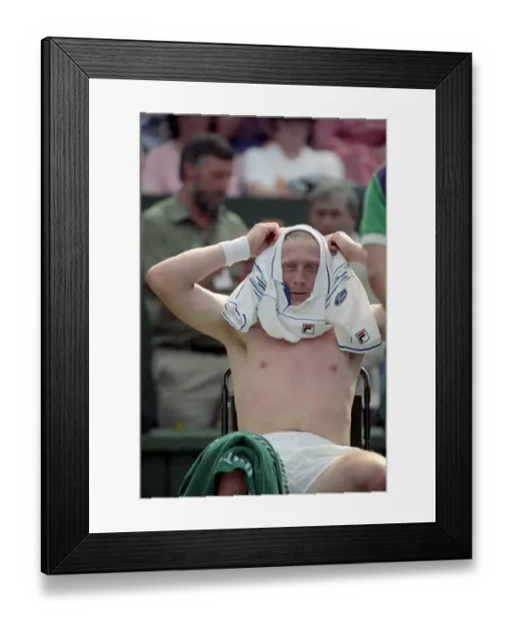 Framed Print : Wimbledon Tennis. Boris Becker. June 1988 88-3488-060 Framed Print : Wimbledon Tennis. Boris Becker. June 1988 88-3488-060