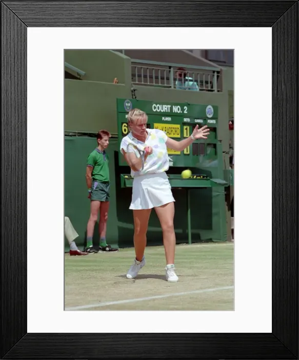 Framed Print : Wimbledon Tennis. Monica seles. Action. June 1989 89-3908-061 Framed Print : Wimbledon Tennis. Monica seles. Action. June 1989 89-3908-061