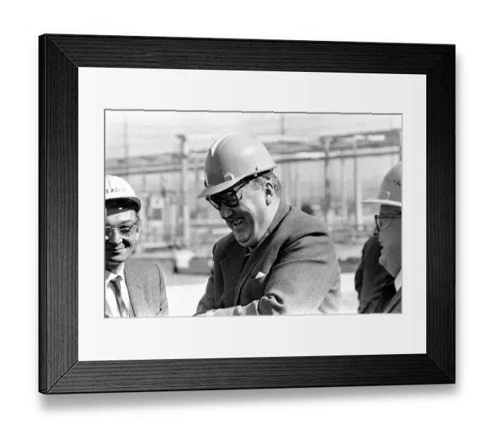 Framed Print : Northern Ireland Secretary Willie Whitelaw seen here during a visit to Du Pont factory in