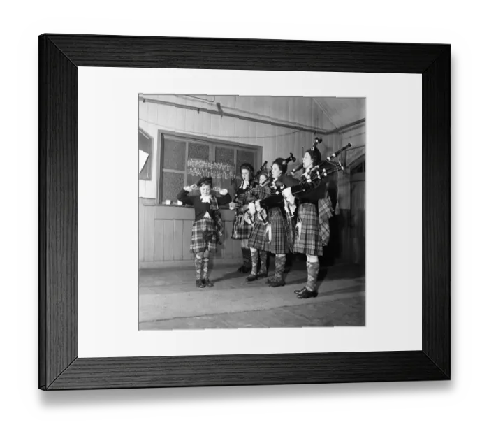Framed Print : Donald Ross the Woolwich Pipe bands mascot, with his finers in his ears Framed Print : Donald Ross the Woolwich Pipe bands mascot, with his finers in his ears