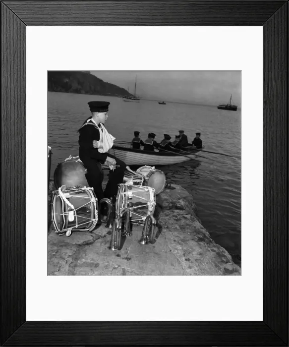 Framed Print : Ron Mitchell at the Brixham Seamens orphans home. March 1952 C1255