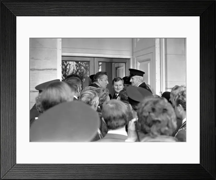 Framed Print : Northern Ireland August 1971. Ian Paisley and supporters march on Stormont Framed Print : Northern Ireland August 1971. Ian Paisley and supporters march on Stormont